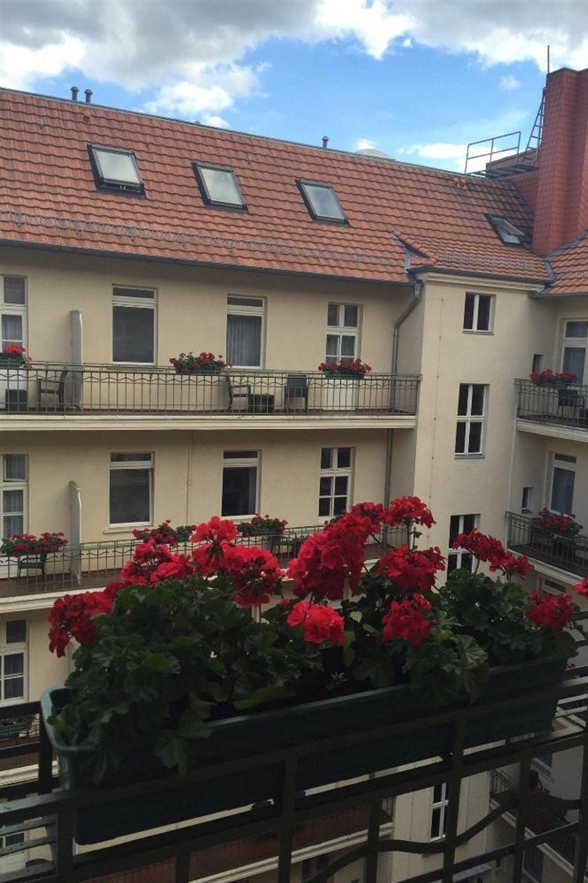 Hotel & Apartments Zarenhof Berlin Prenzlauer Berg Exterior foto