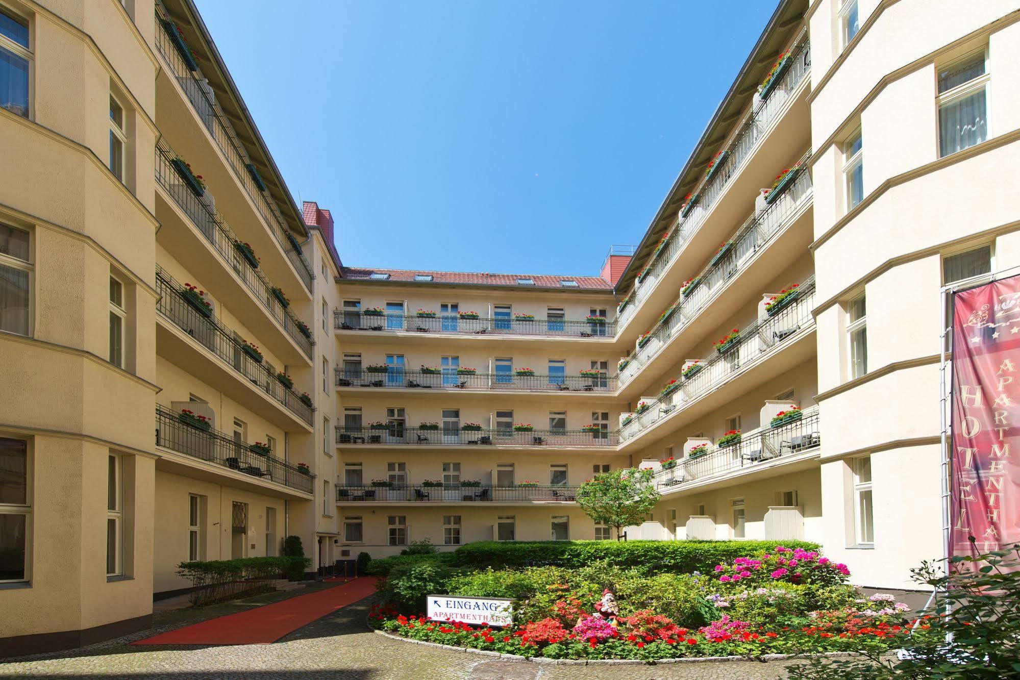 Hotel & Apartments Zarenhof Berlin Prenzlauer Berg Exterior foto